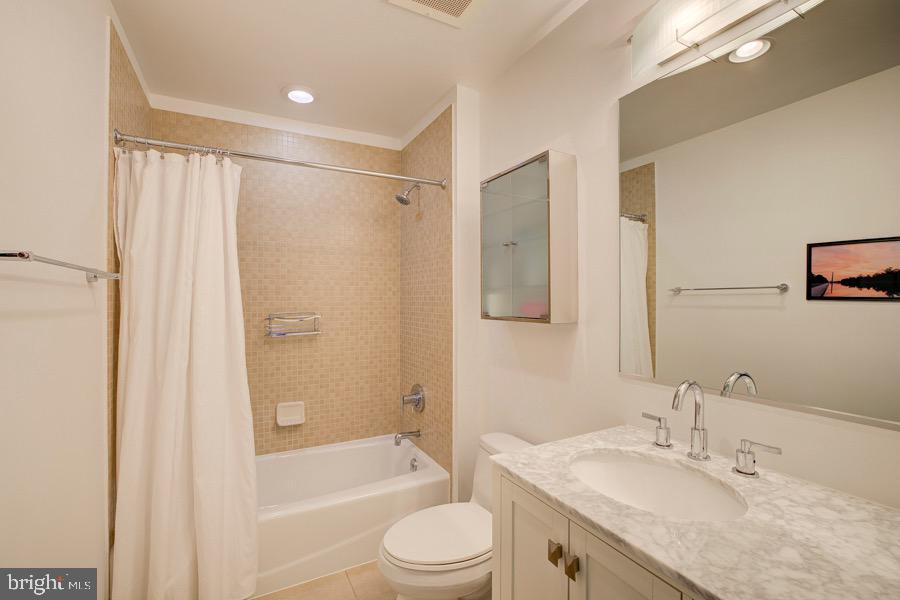 2125 14TH STREET NW Unit: 611