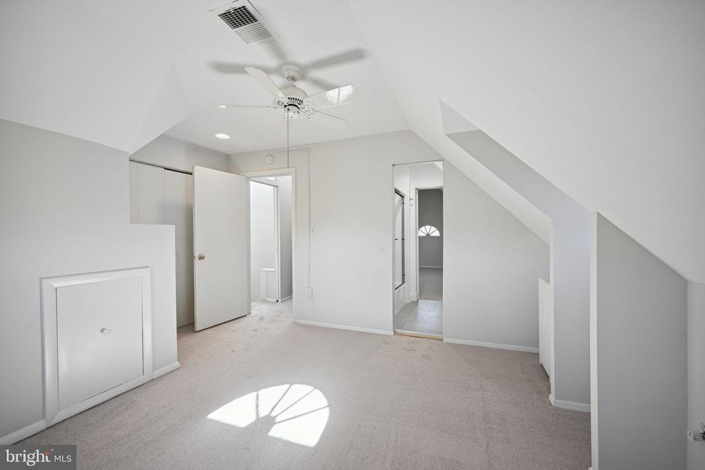 3216 KLINGLE ROAD NW