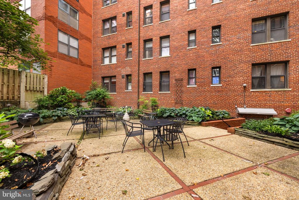2515 K STREET NW Unit: 705