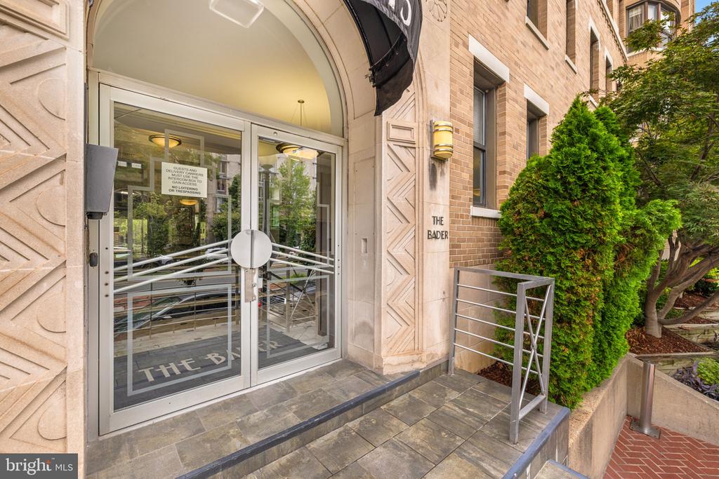 2515 K STREET NW Unit: 705