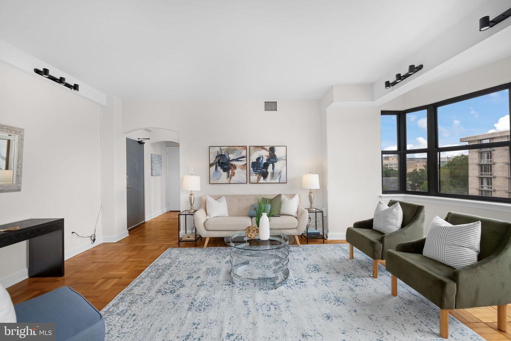 2515 K STREET NW Unit: 705