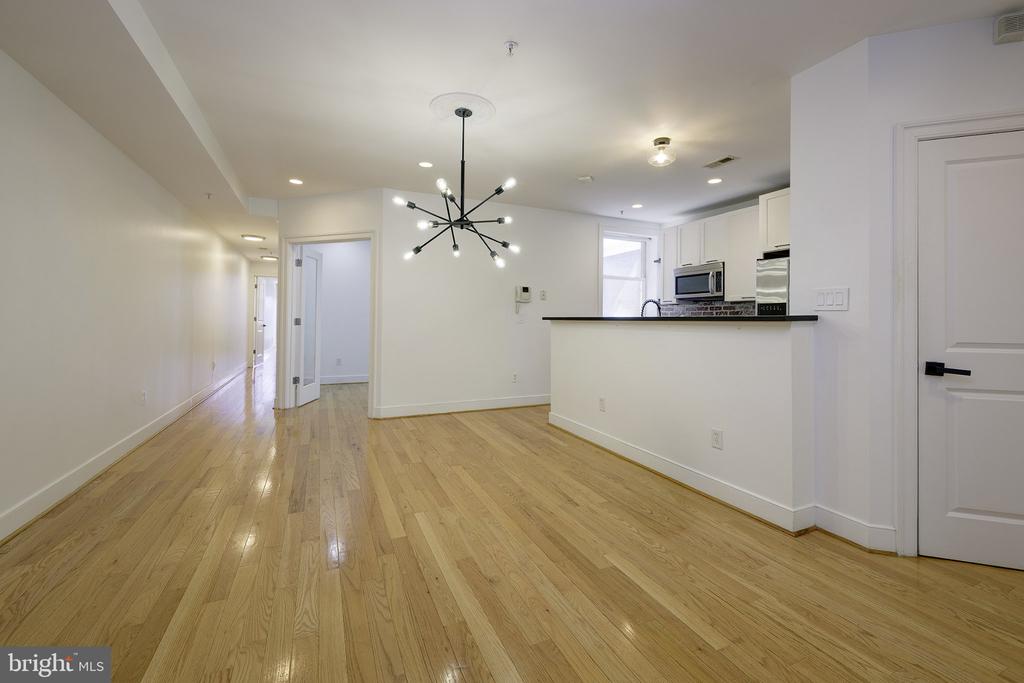 1413 5TH STREET NW Unit: 200