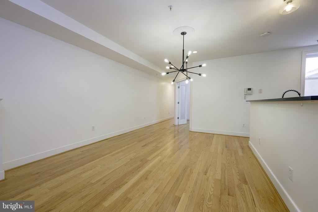 1413 5TH STREET NW Unit: 200