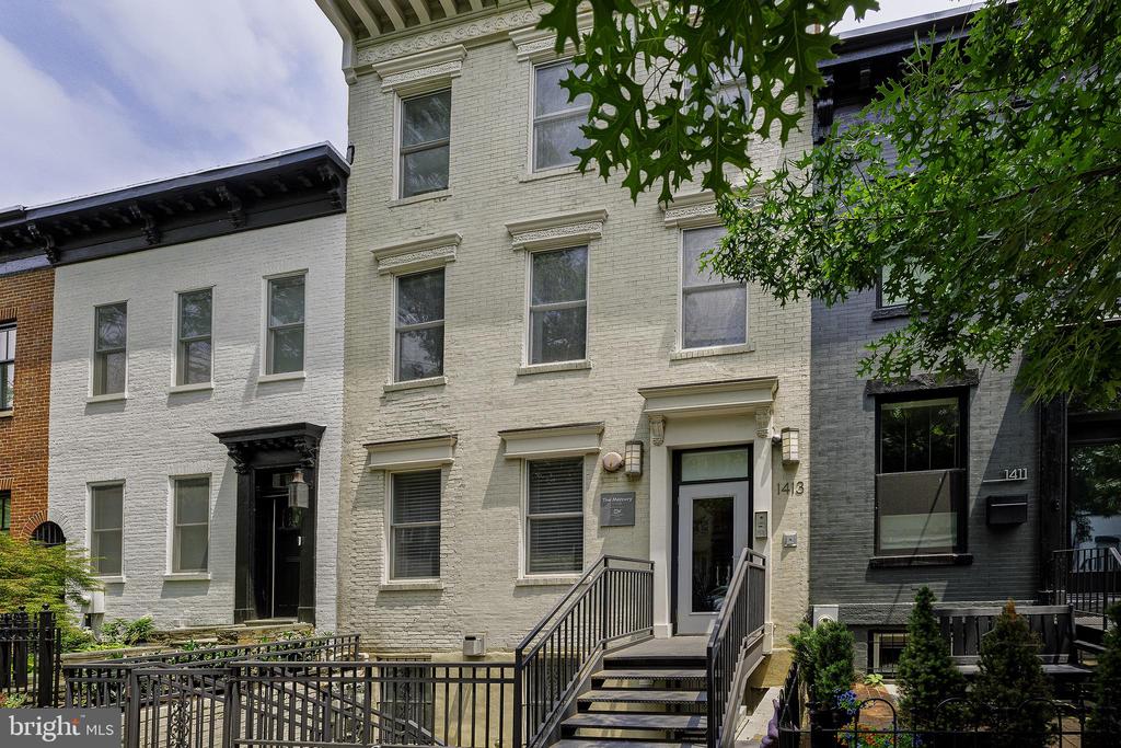 1413 5TH STREET NW Unit: 200
