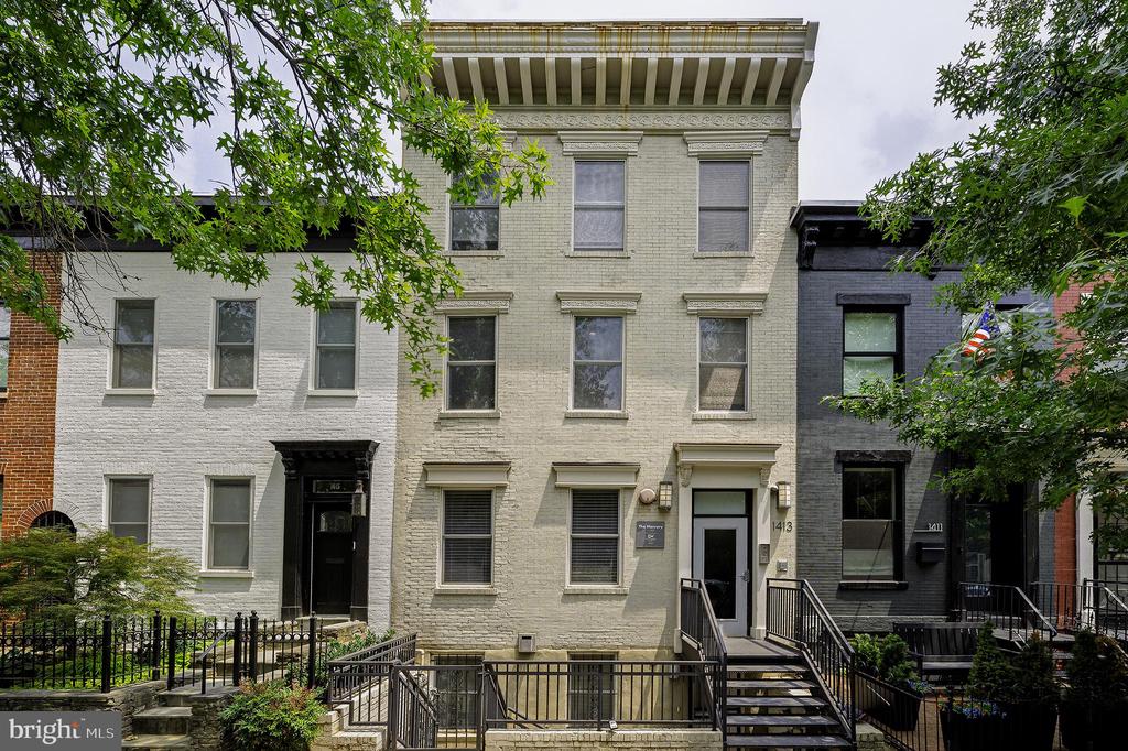 1413 5TH STREET NW Unit: 200
