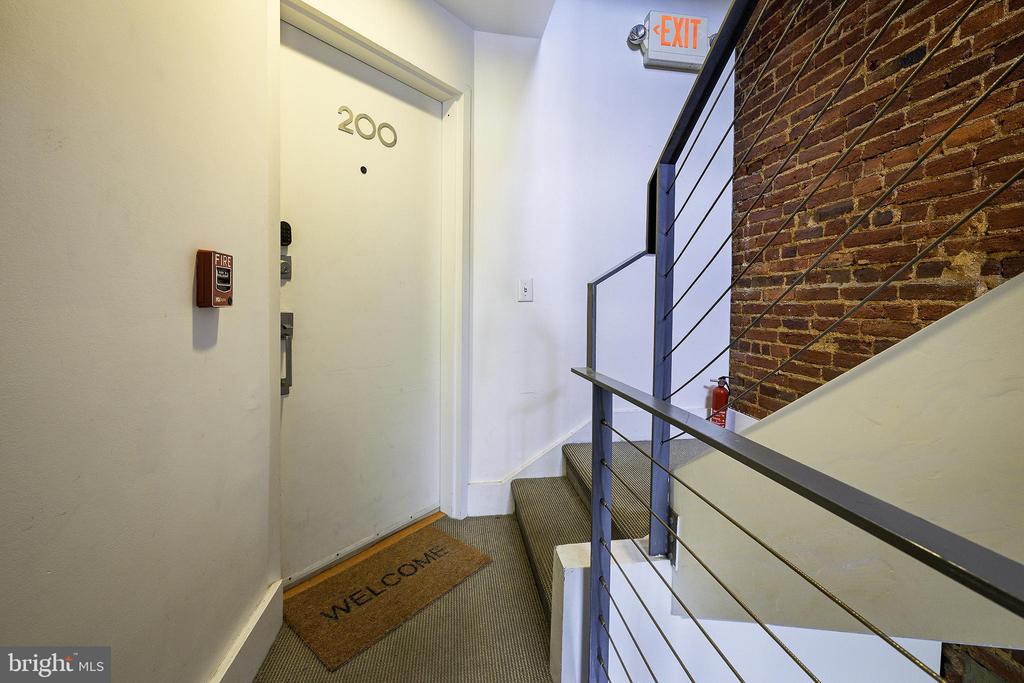1413 5TH STREET NW Unit: 200