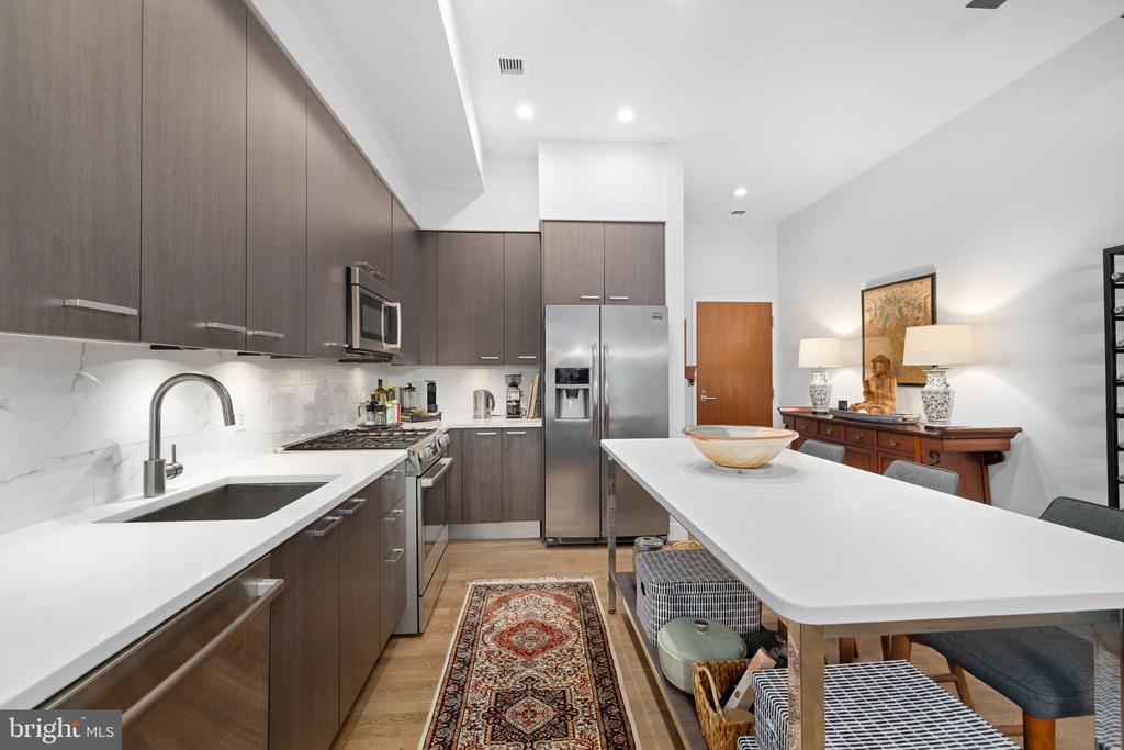 525 WATER STREET SW Unit: 431