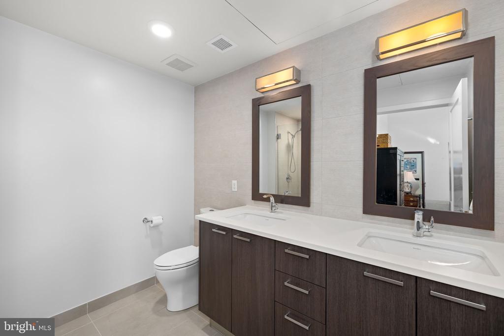 525 WATER STREET SW Unit: 431