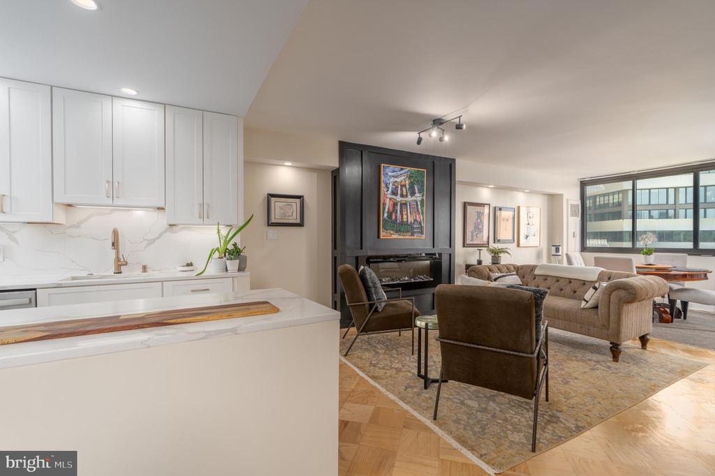 700 NEW HAMPSHIRE AVENUE NW Unit: 703