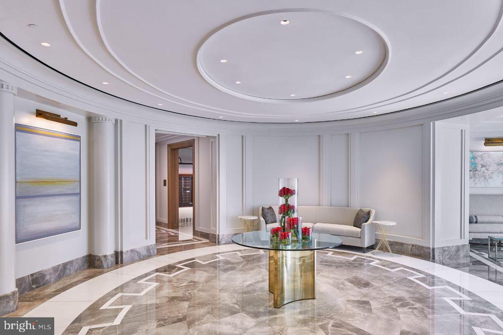 1331 MARYLAND AVENUE SW Unit: 902