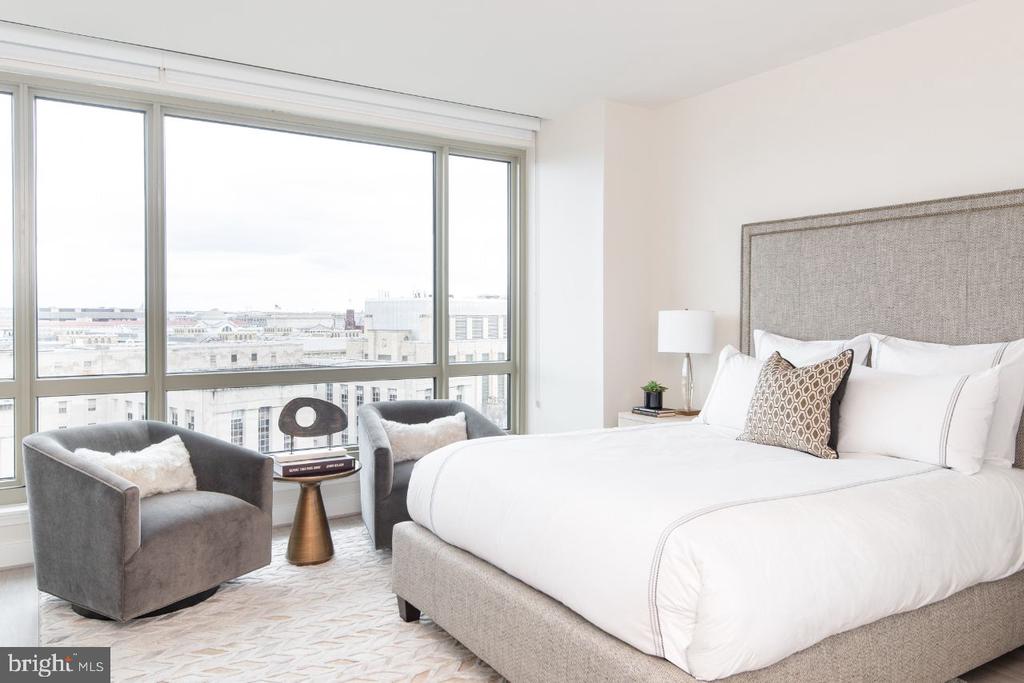 1331 MARYLAND AVENUE SW Unit: 902