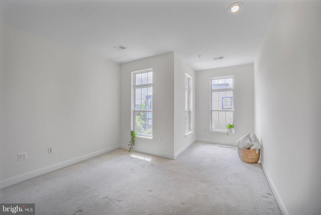 1451 BELMONT STREET NW Unit: 309