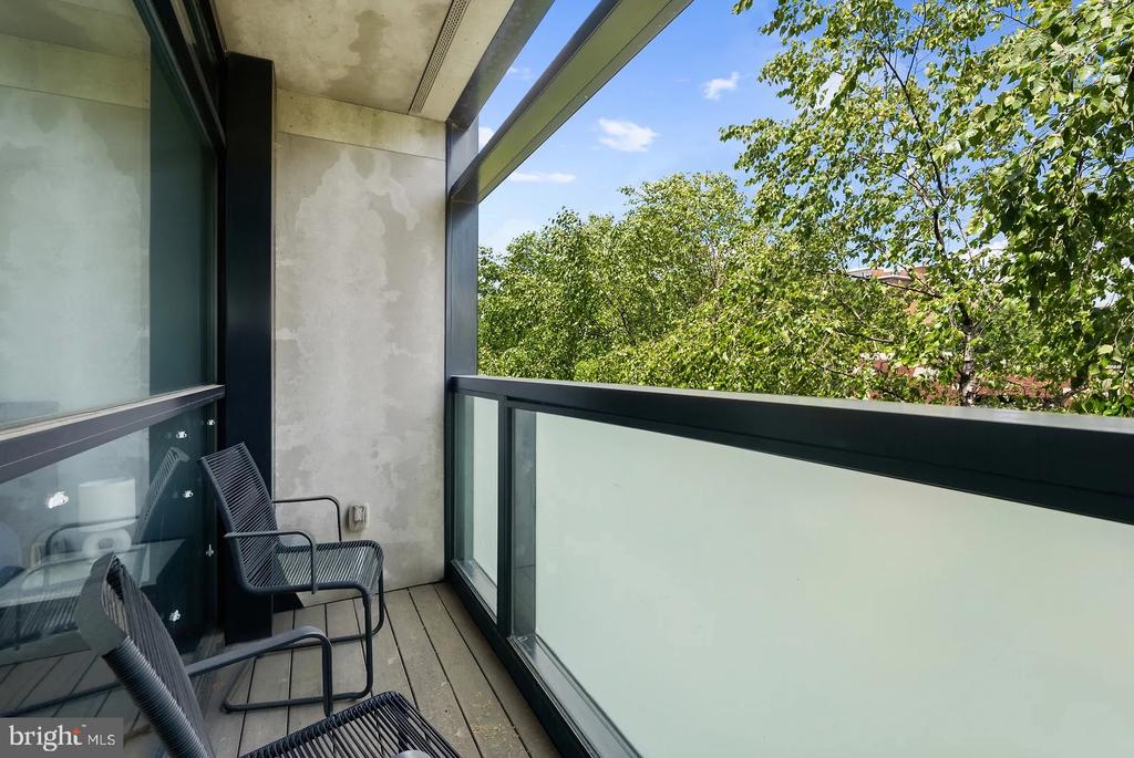 2250 11TH STREET NW Unit: 304