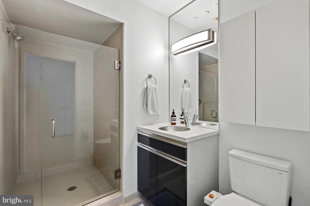 2250 11TH STREET NW Unit: 304