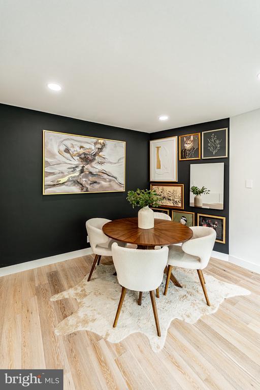 4200 NW CATHEDRAL AVENUE NW Unit: 1005