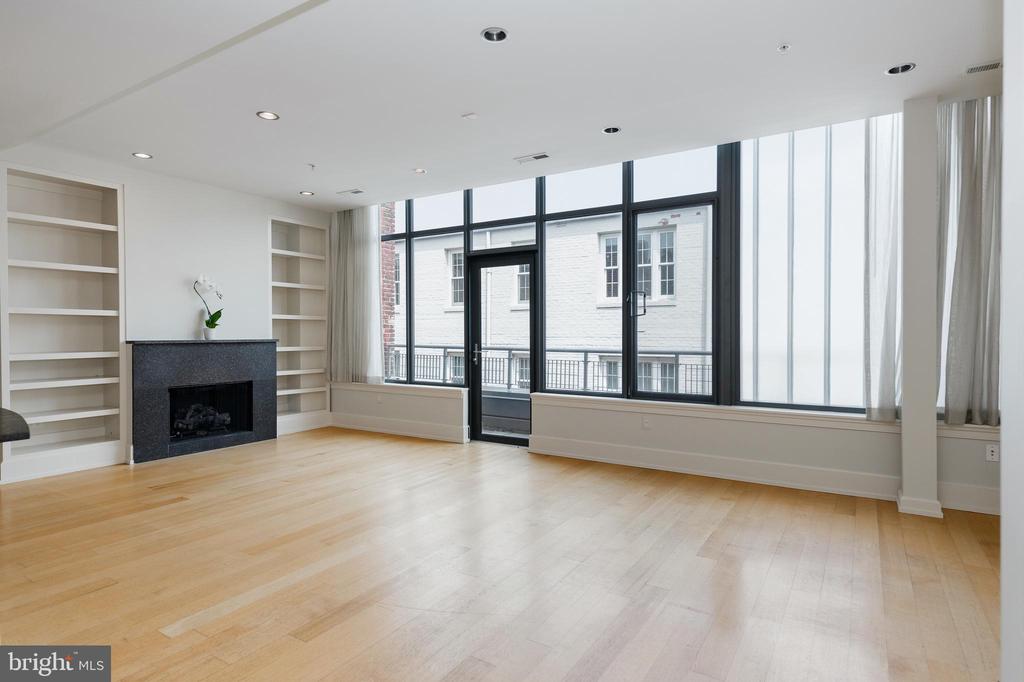 2516 Q STREET NW Unit: Q305