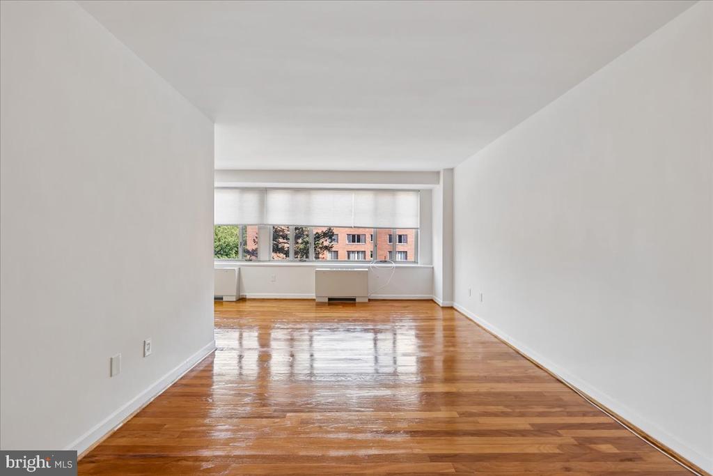 4301 MASSACHUSETTS AVENUE NW Unit: 4011