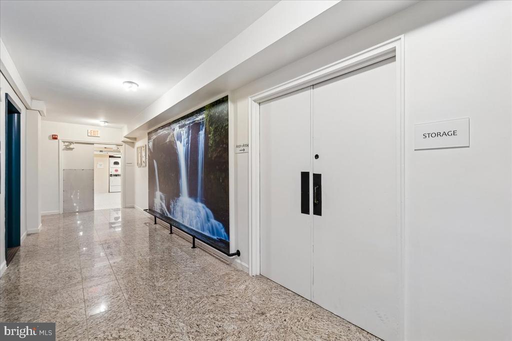 4301 MASSACHUSETTS AVENUE NW Unit: 4011