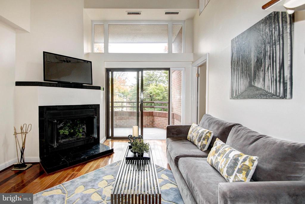 5300 43RD STREET NW Unit: 204