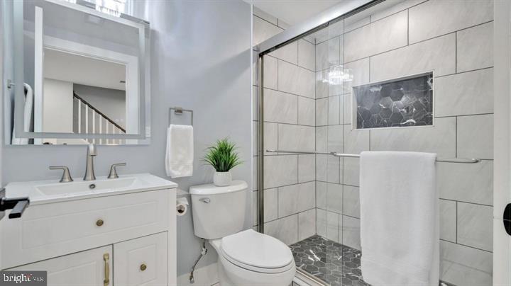 413 INGRAHAM STREET NW Unit: 2