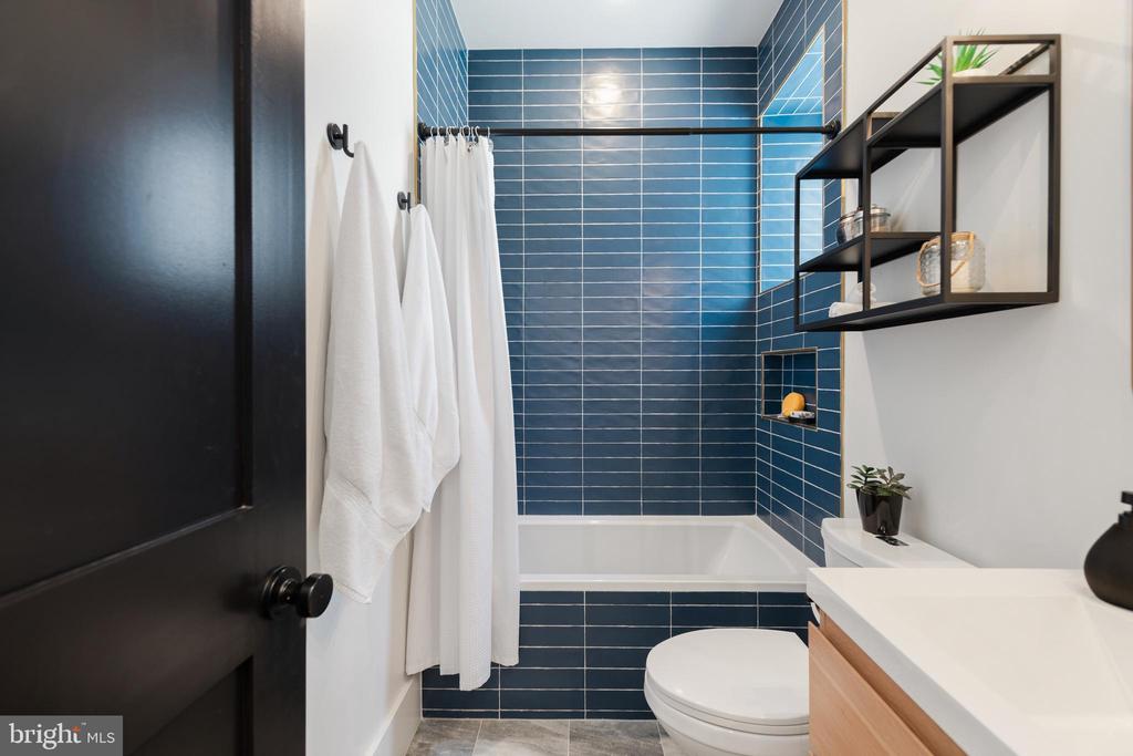 418 M STREET NW Unit: 2