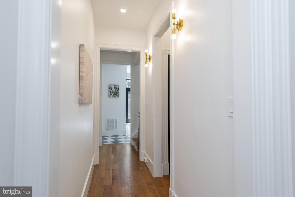 418 M STREET NW Unit: 2