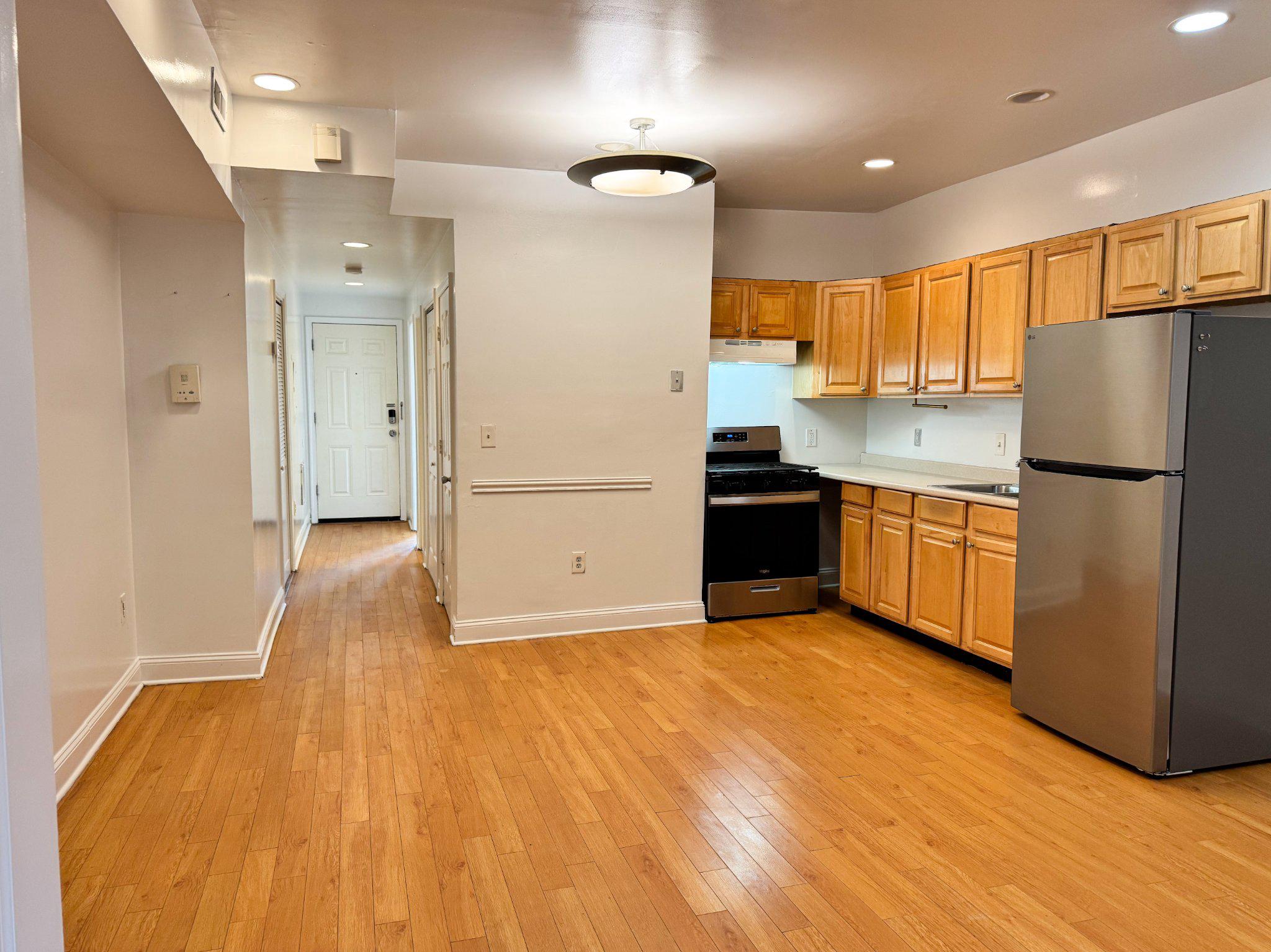 1652 WEST VIRGINIA AVENUE NE Unit: 1