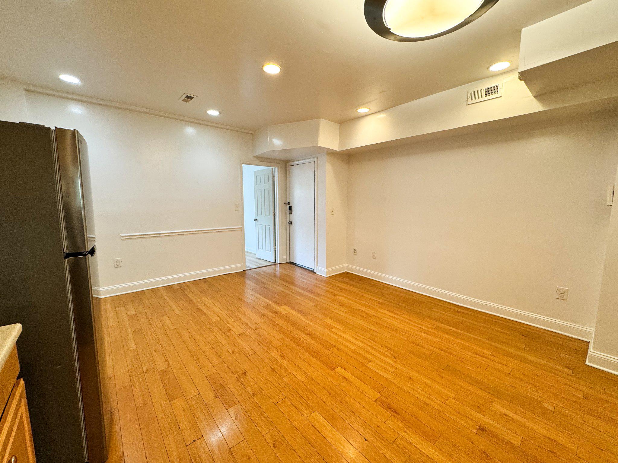 1652 WEST VIRGINIA AVENUE NE Unit: 1