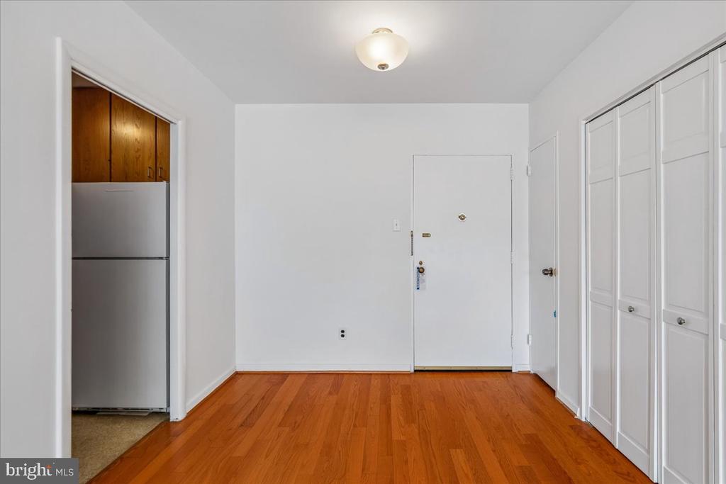 2475 VIRGINIA AVENUE NW Unit: 918