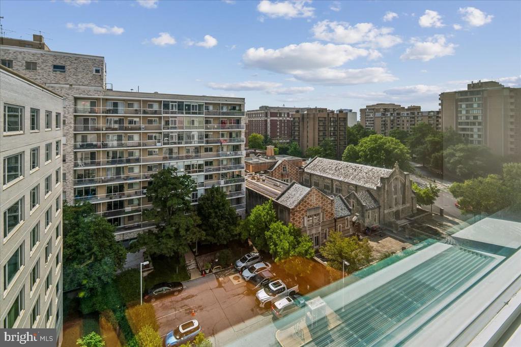 2475 VIRGINIA AVENUE NW Unit: 918