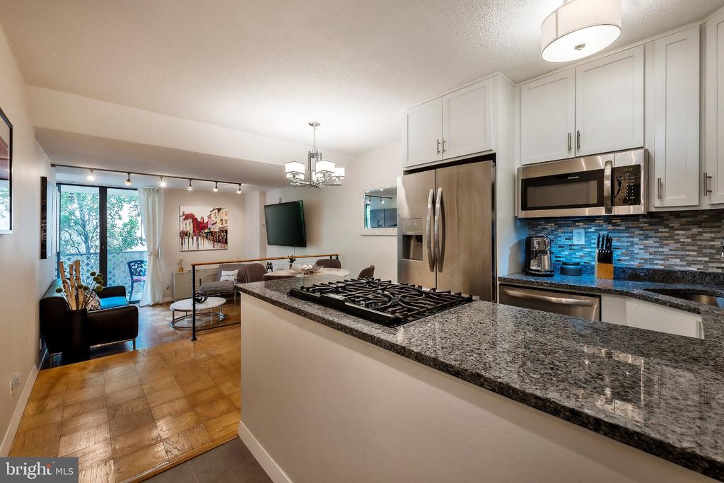 2201 L STREET NW Unit: 217