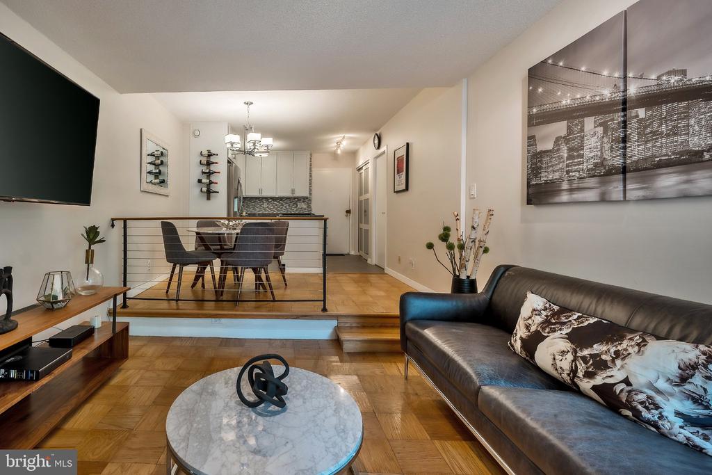 2201 L STREET NW Unit: 217