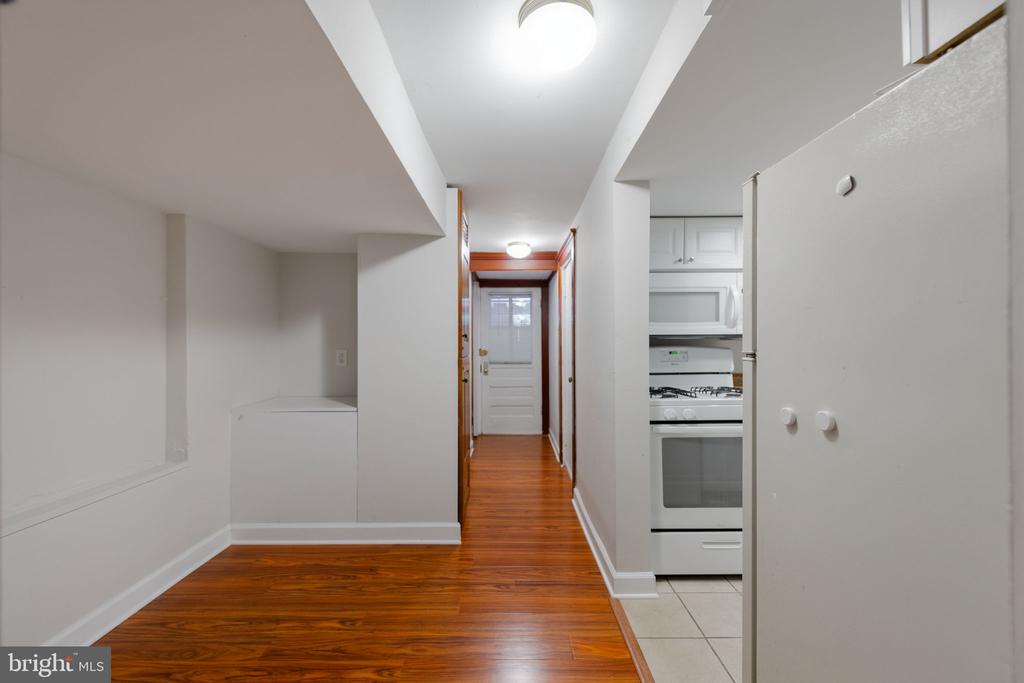 2410 39TH STREET NW
