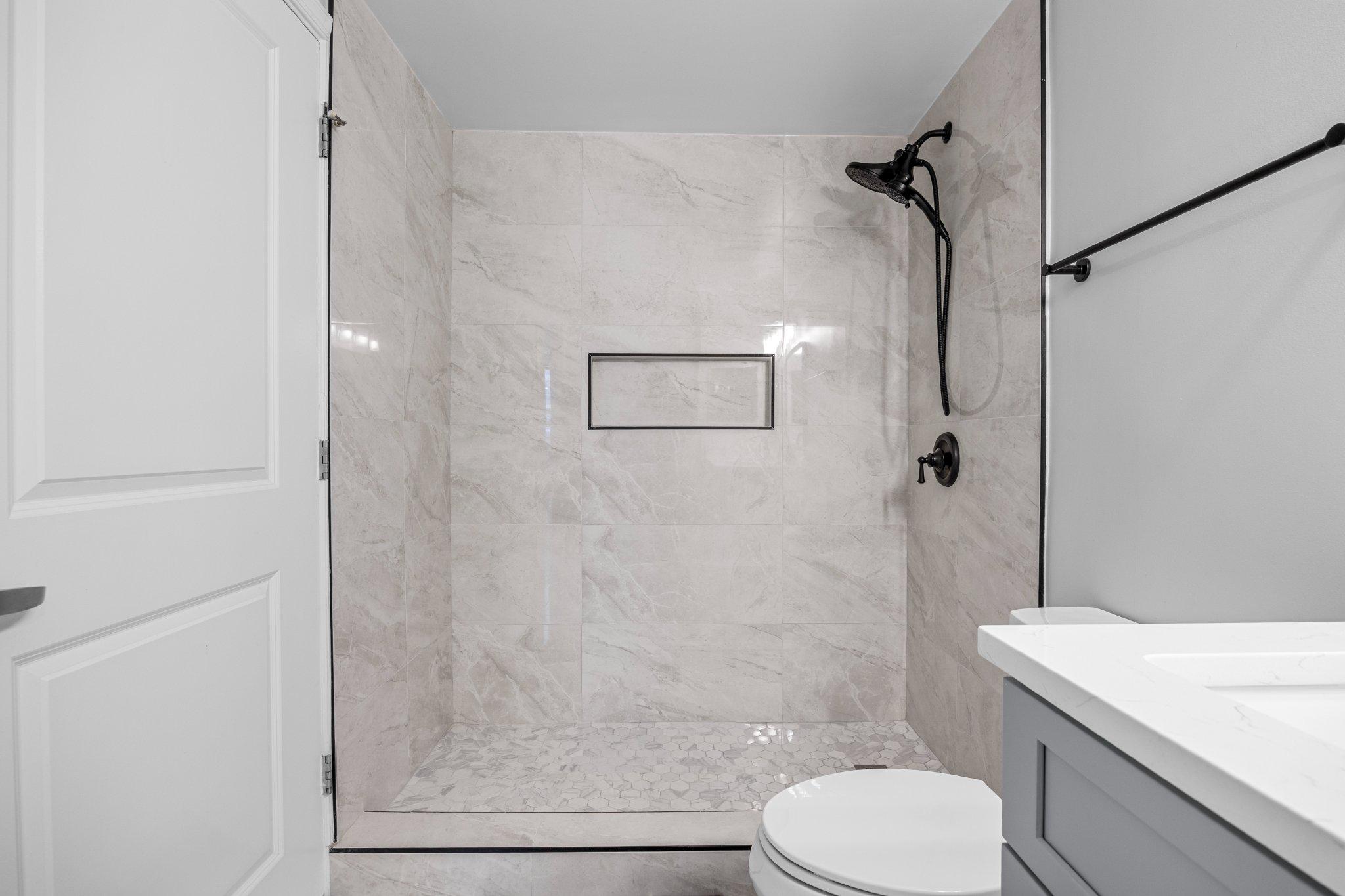 555 MASSACHUSETTS AVENUE NW Unit: 313