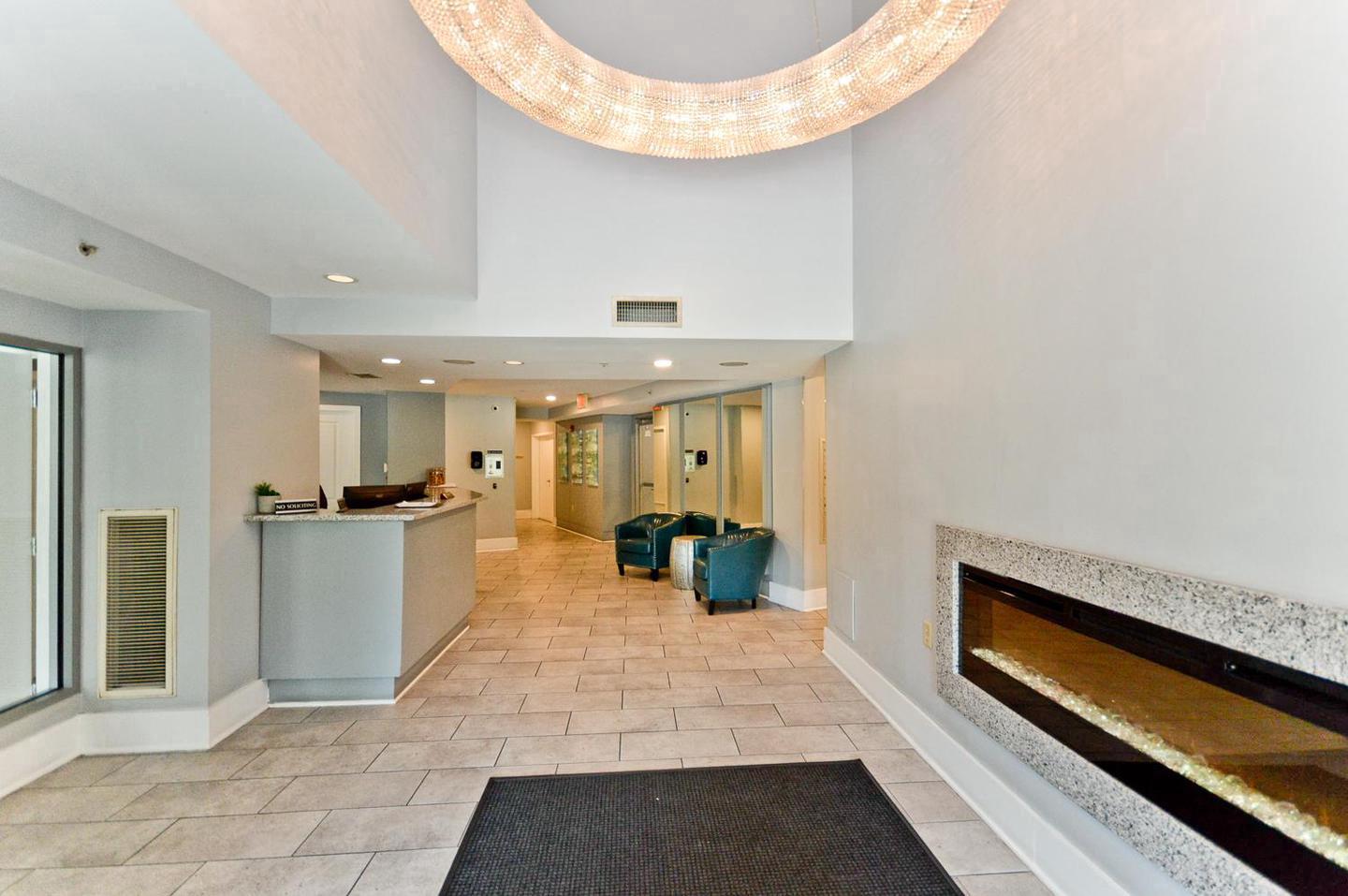 555 MASSACHUSETTS AVENUE NW Unit: 313