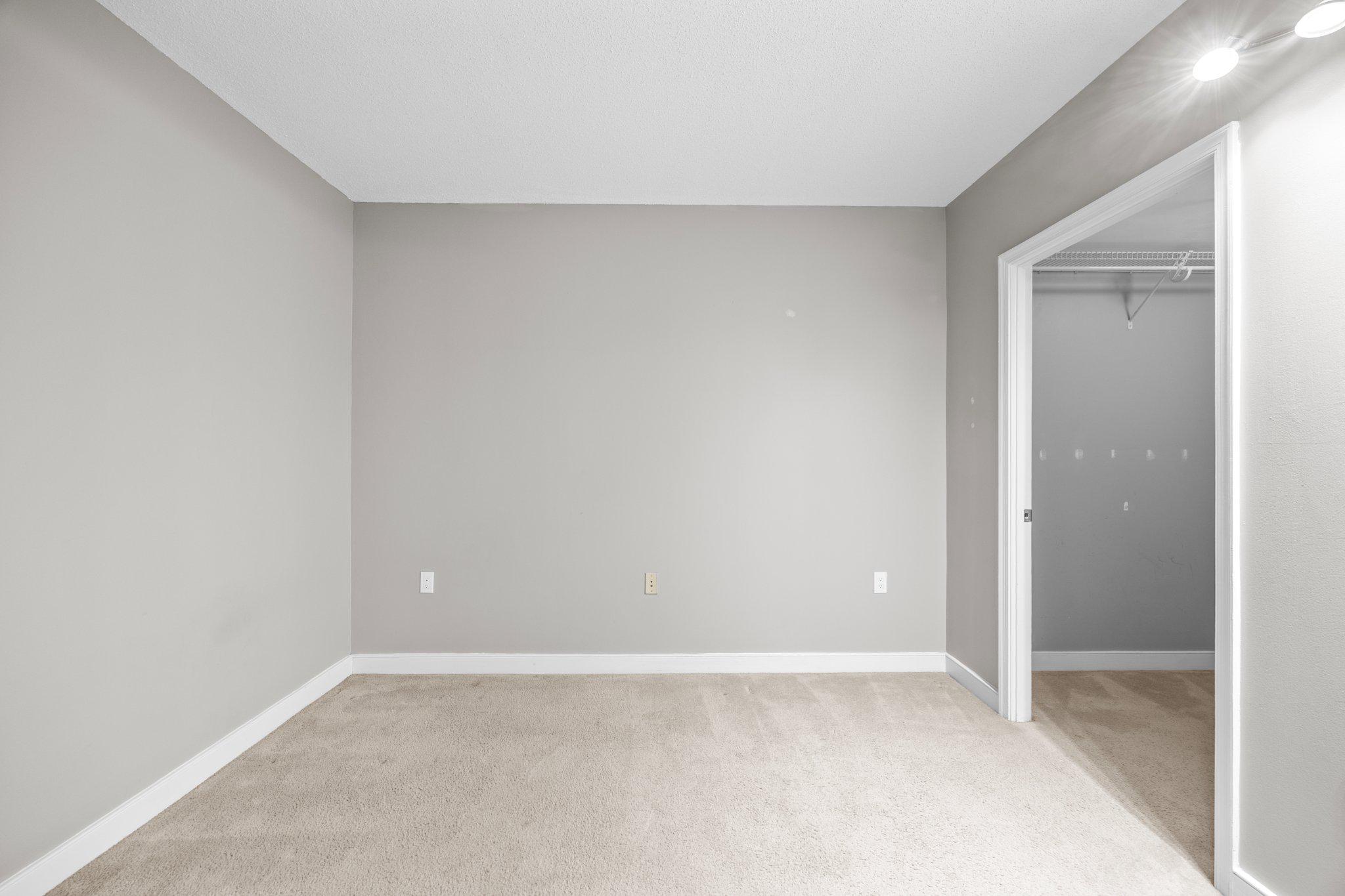 555 MASSACHUSETTS AVENUE NW Unit: 313