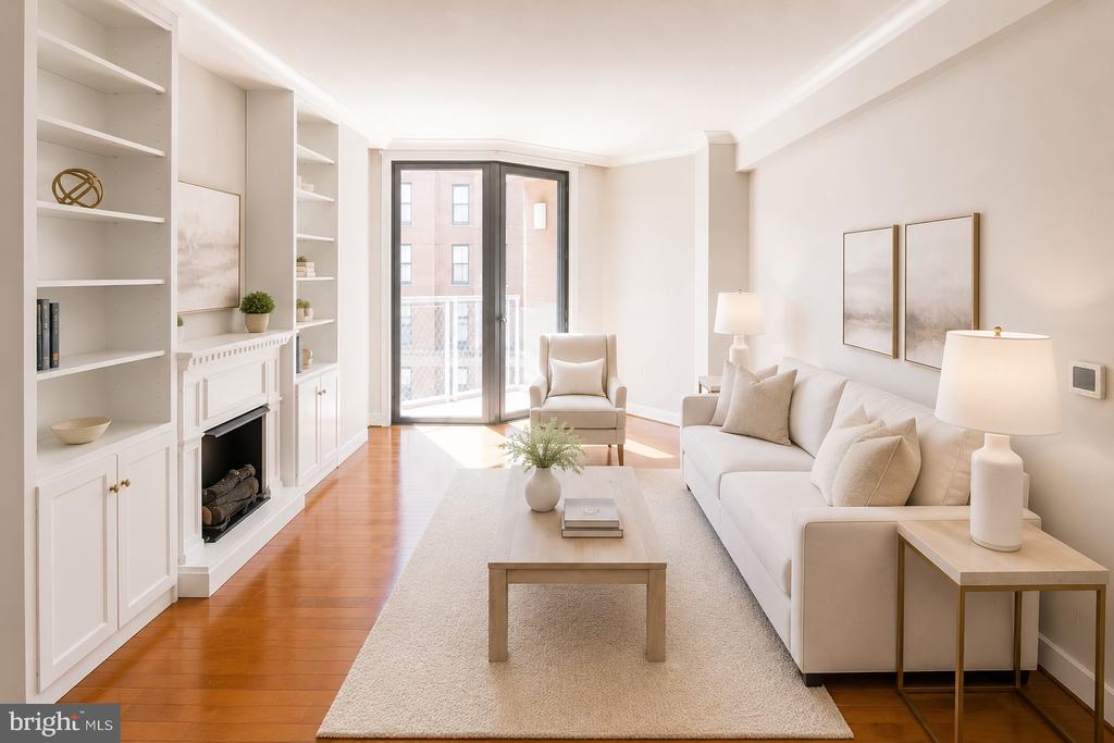 616 E E STREET NW Unit: 656
