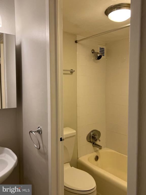 2800 WISCONSIN AVENUE NW Unit: 501