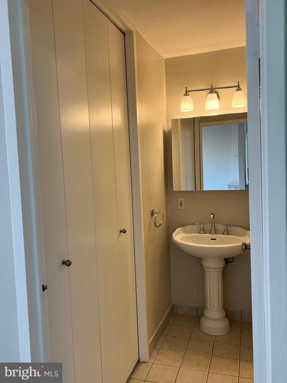 2800 WISCONSIN AVENUE NW Unit: 501
