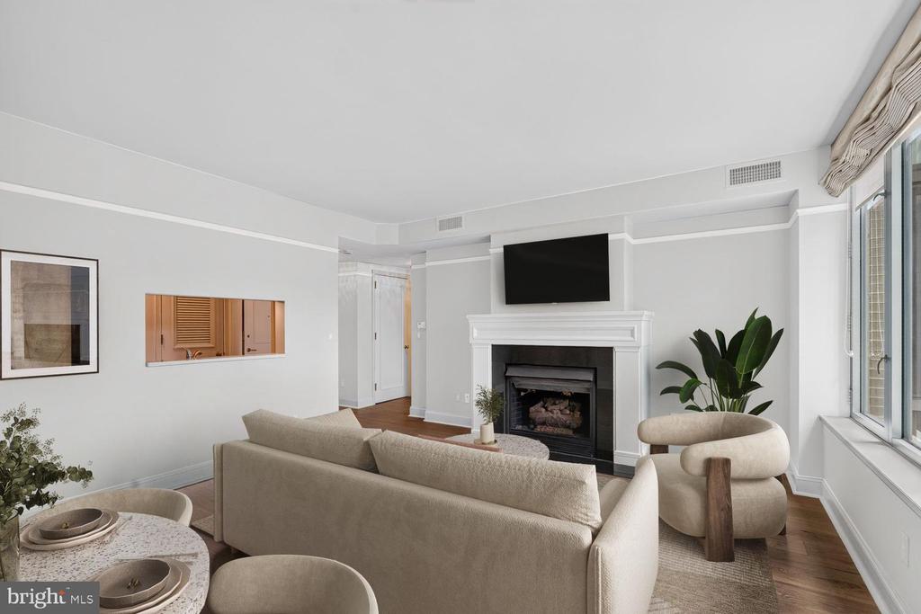1155 23RD STREET NW Unit: 5J