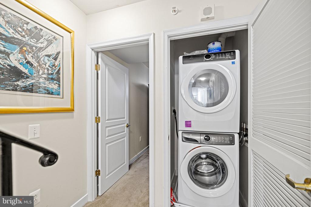 616 E E STREET NW Unit: 1152