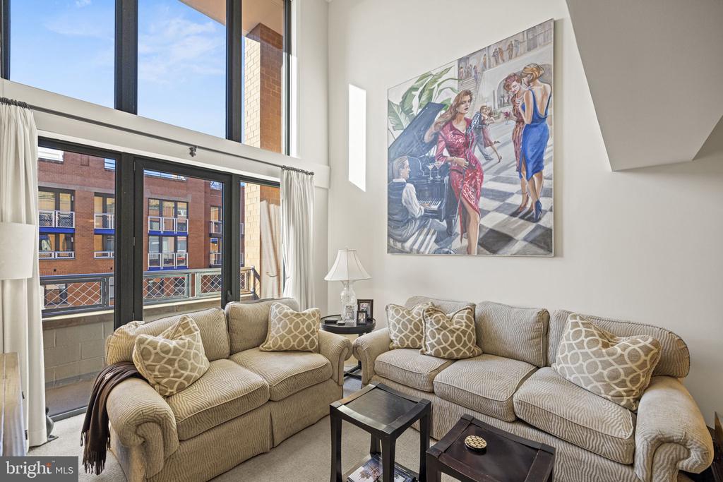 616 E E STREET NW Unit: 1152