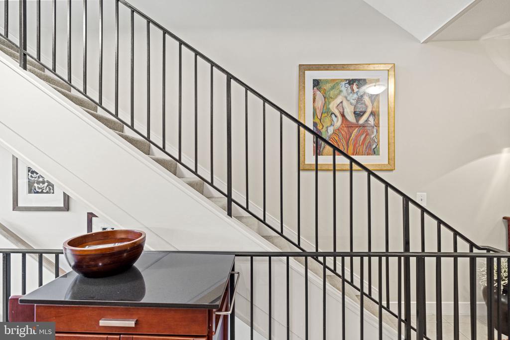 616 E E STREET NW Unit: 1152