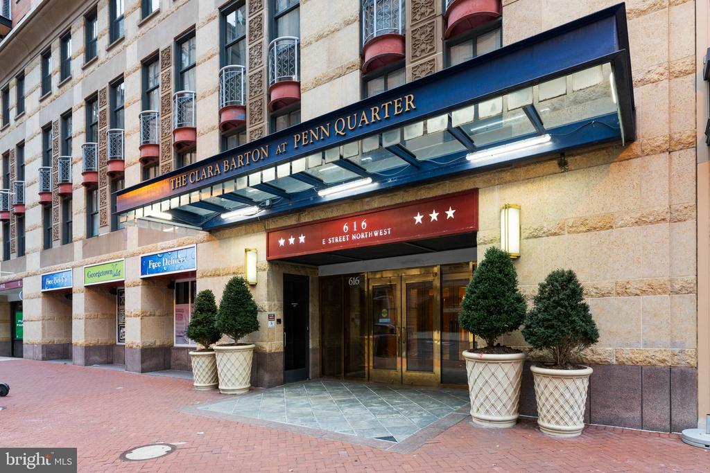616 E E STREET NW Unit: 1152