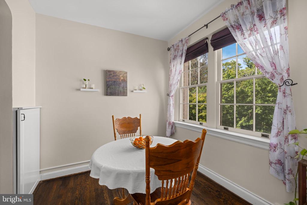 2737 DEVONSHIRE PLACE NW Unit: 322