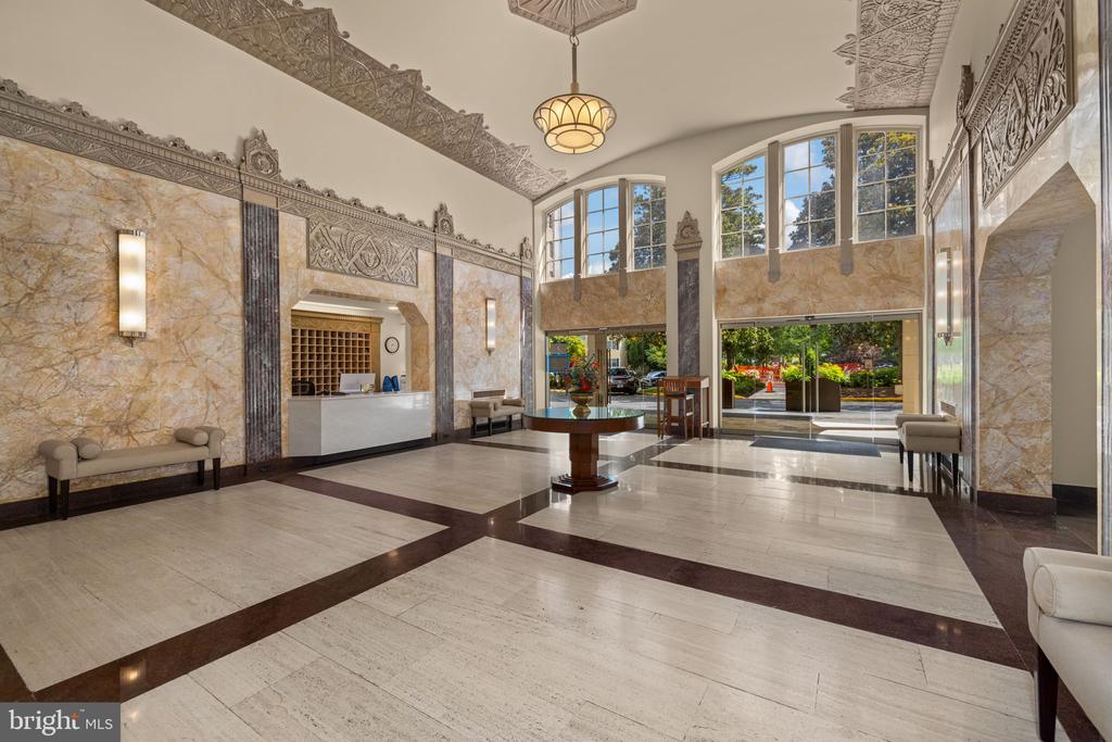2737 DEVONSHIRE PLACE NW Unit: 322