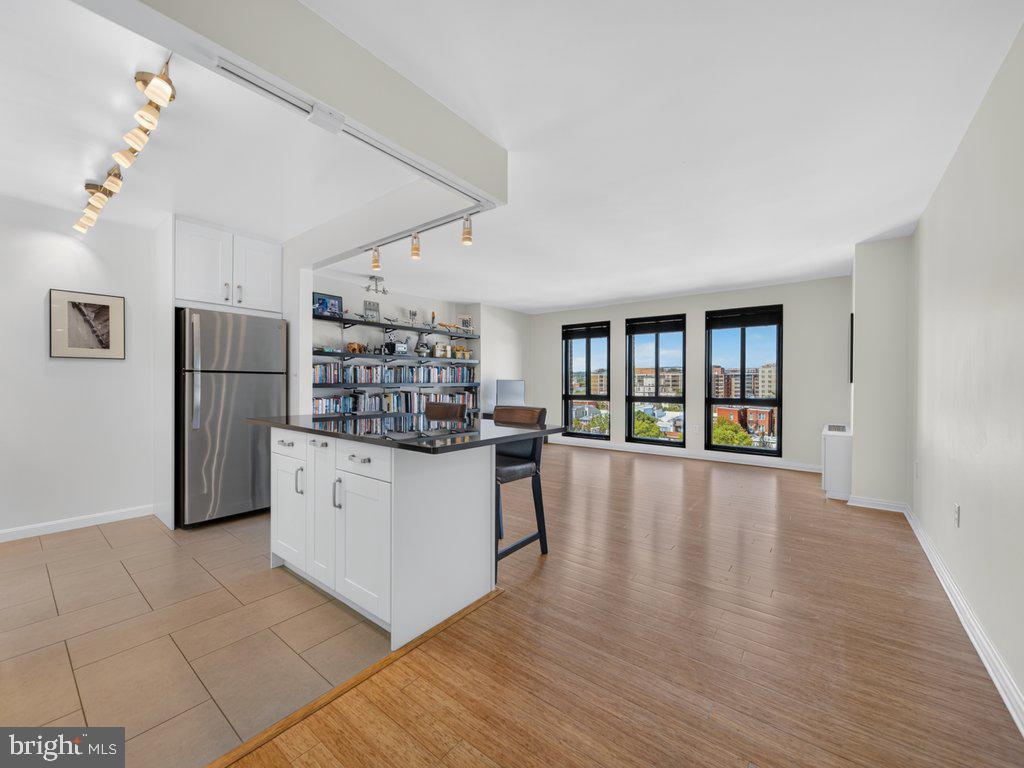 1280 21ST STREET NW Unit: 806