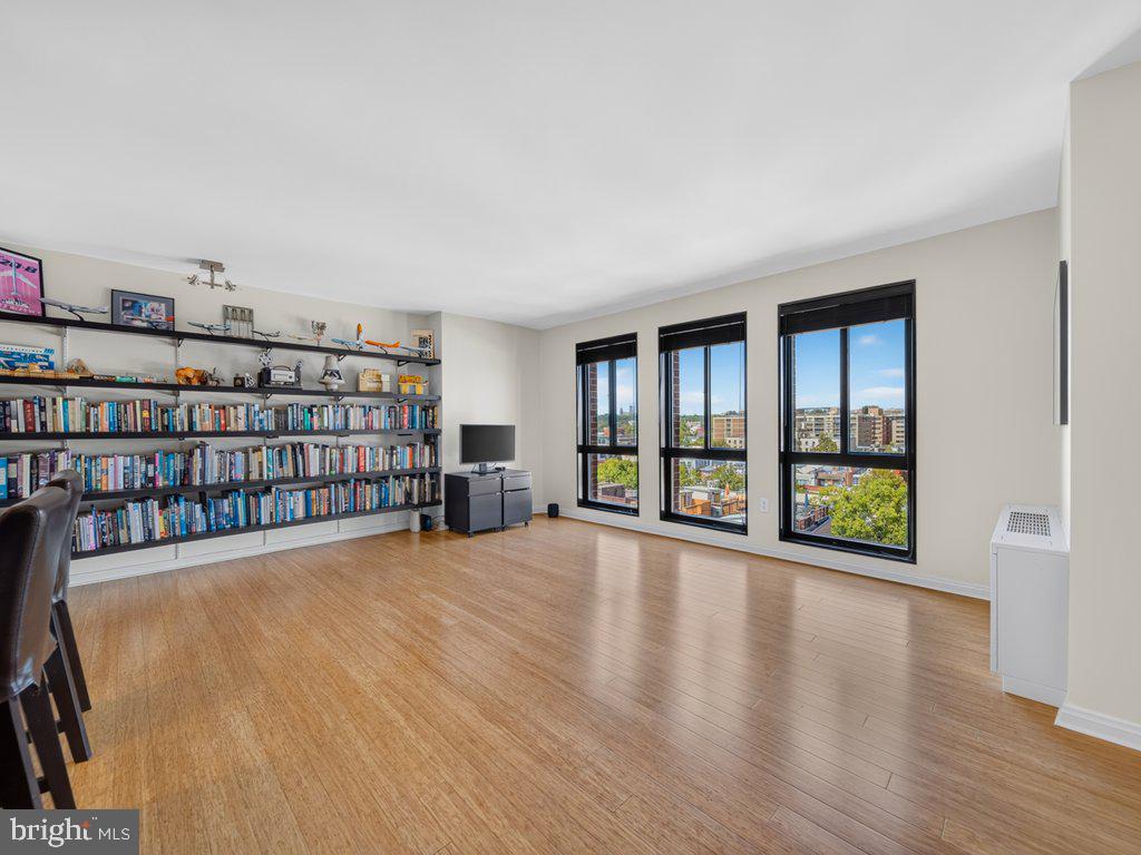 1280 21ST STREET NW Unit: 806