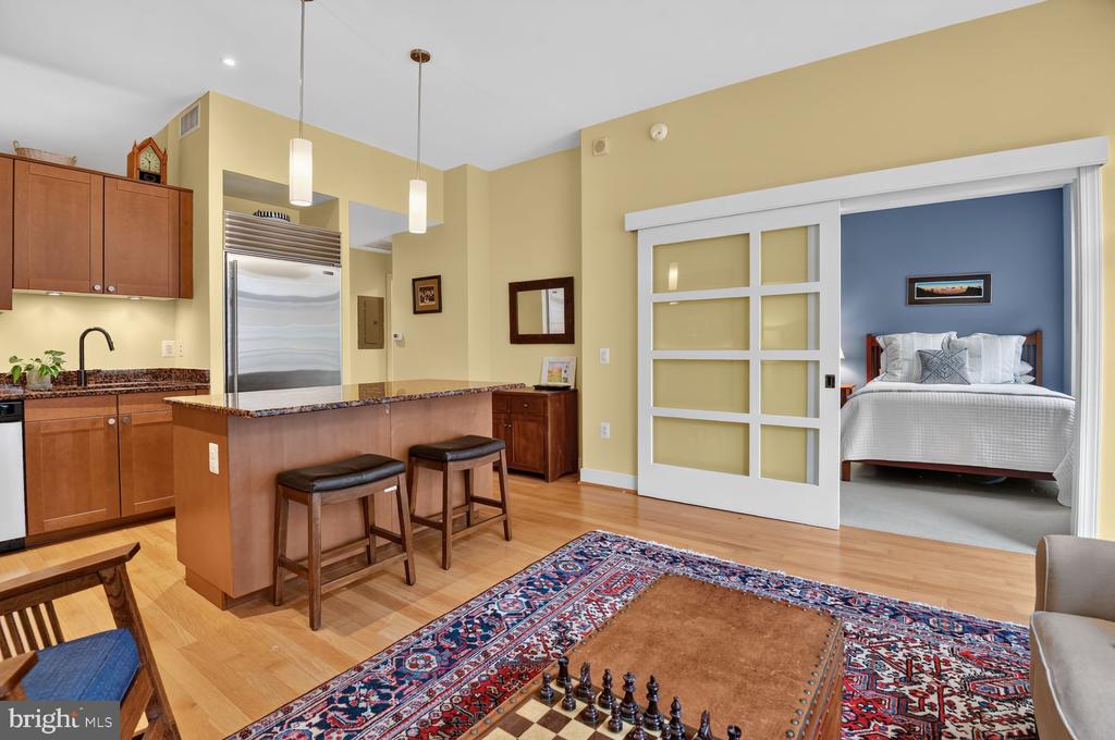 2425 L STREET NW Unit: 520