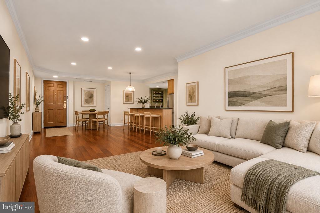 1080 WISCONSIN AVENUE NW Unit: 2011